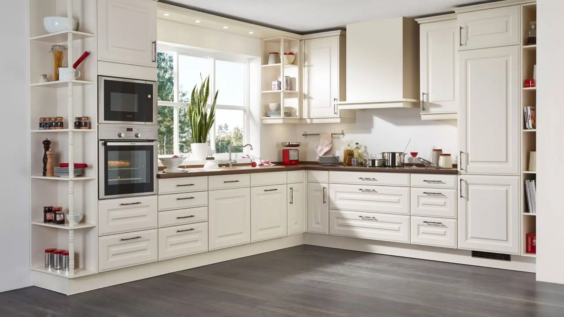 Kitchen Cabinet in Dubai